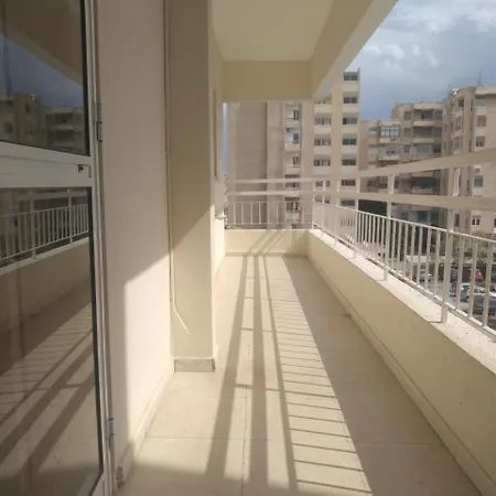 Luxury 2 Bedroom Central Larnaca