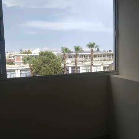 Luxury 2 Bedroom Central * Larnaca