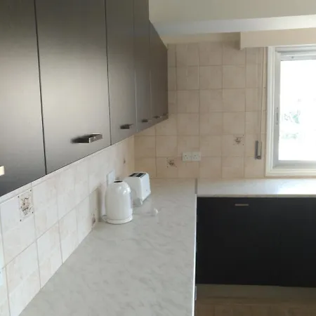 Luxury 2 Bedroom Central